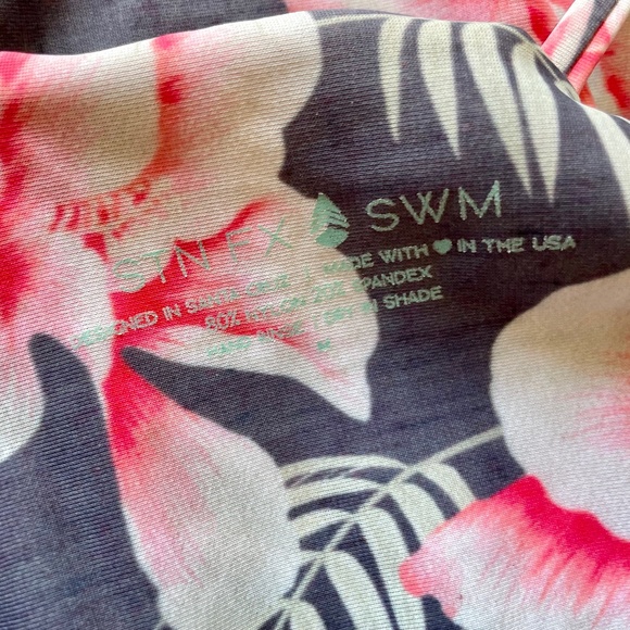 STONE FOX SWIM: Hibiscus One-Piece Swimsuit Open Back Halter - Picture 12 of 13